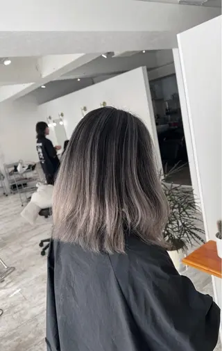 ミディアム カラー ROBIN所属・指名数No.1 /NAOYAのヘアスタイル