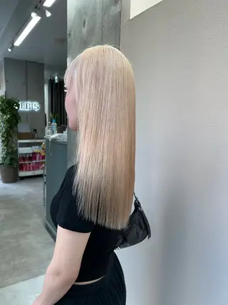ロング 🩵albis/めい 大宮/ブリーチ🦋のヘアスタイル