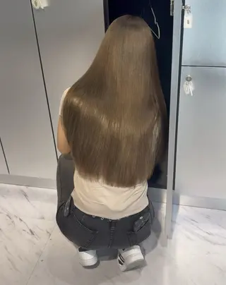 カラー meby所属・🩵福岡ブリーチなし カラー/紫音🩵のヘアスタイル