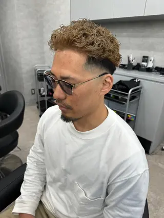 メンズ パーマ ⚡️渋谷⚡️ メンズパーマ⚡️のヘアスタイル