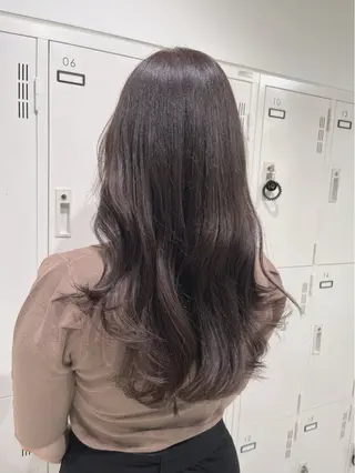 ロング カラー 【センターパート/ マッシュ】ryokaのヘアスタイル