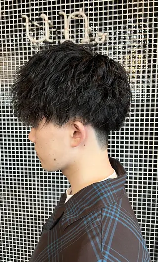 パーマ メンズ 杉浦 一樹のヘアスタイル