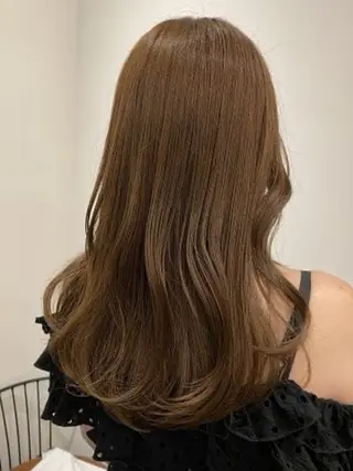 セミロング カラー パーマ 森山 陽菜のヘアスタイル
