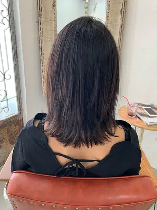 ミディアム カラー fio マナミのヘアスタイル