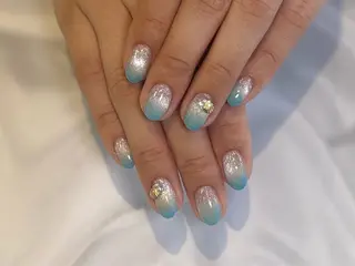 ネイル 秋山 香穂のネイルデザイン