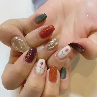 ネイル ヤマダ サクラのヘアスタイル