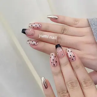 ネイル 𝐲𝐮𝐦𝐢🎀 長さ出しデザイン専門のネイルデザイン