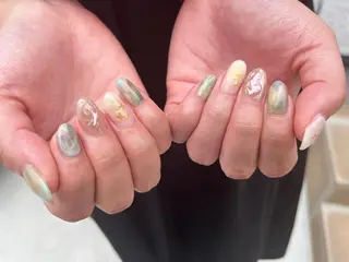 ネイル 【Chéri.】 MIORIのネイルデザイン