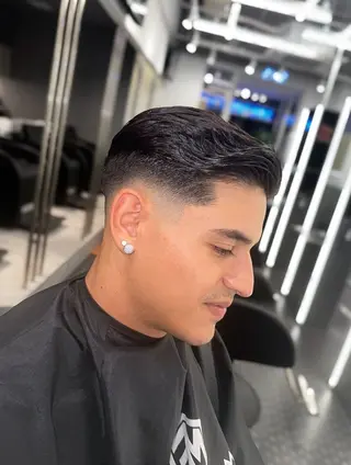 ショート MENS FEEL所属・メンズパーマが上手い 💇RYO❤️‍🔥のヘアスタイル