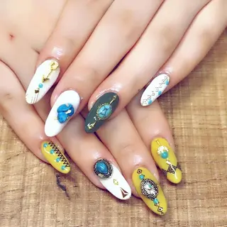 ネイル 安藤 Charlotteのネイルデザイン