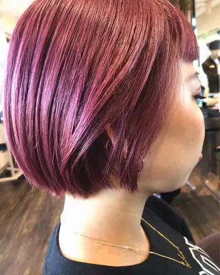 ショート カラー 西本 夏美のヘアスタイル