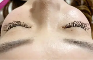 マツエク・マツパ eyelashsalon Lani (ラニ)所属・Lani Erikaのマツエク・マツパデザイン