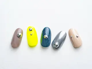 ミディアム VANiSH 船本のネイルデザイン