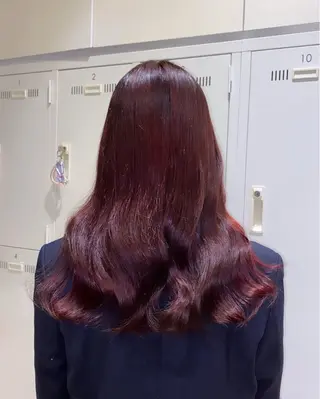 ロング カラー 𝐲𝐮𝐮𝐦𝐢 エクステ/ 艶カラーのヘアスタイル