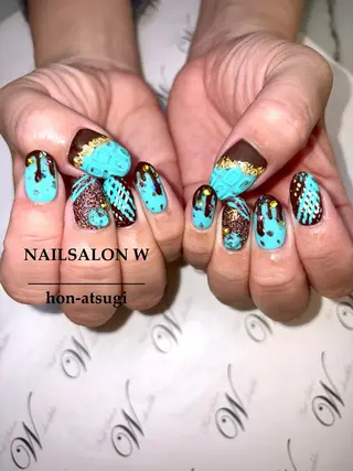 ネイル ネイルサロン ダブルのネイルデザイン