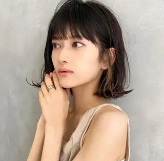 ミディアム 💫期間限定価格💫 似合わせカット🧚のヘアスタイル