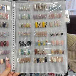 ネイル XIXI ネイルのネイルデザイン