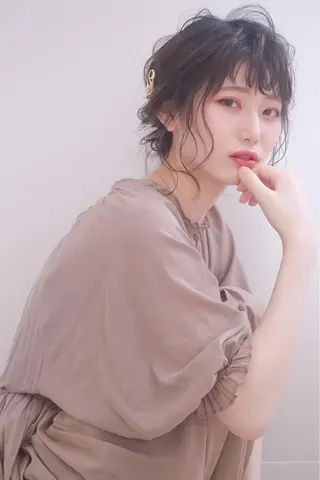 ミディアム ヘアアレンジ 伊藤 裕貴のヘアスタイル