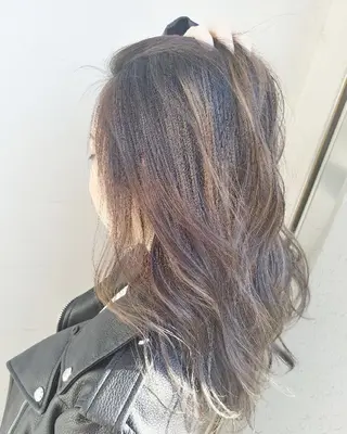 ミディアム カラー パーマ ヘアアレンジ ペスカ豊崎店　沖縄所属・ショート指名No.1 店長　清水のヘアスタイル