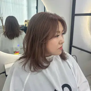 セミロング カラー Ren. 🦋デザインカラーのヘアスタイル