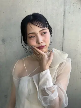 ヘアアレンジ センターパート/ 暖色カラーayuのヘアスタイル