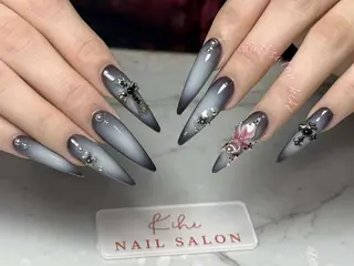 ネイル 💕鈴木ユリ パラジェル/オフ無料のネイルデザイン