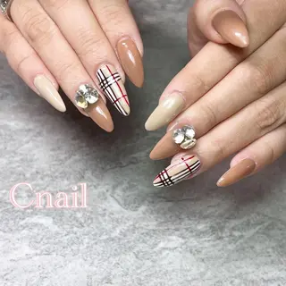 ネイル C's coffret所属・C's coffretのネイルデザイン