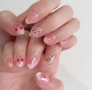 ネイル u1salon所属・ゆい ユイのネイルデザイン