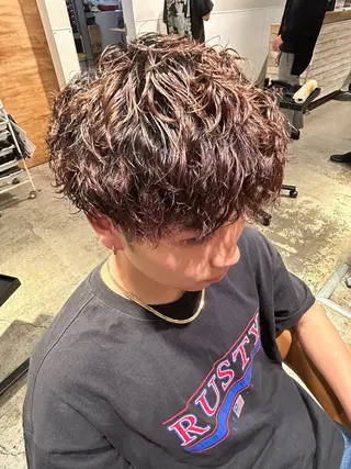 パーマ 塚内 将哉のヘアスタイル