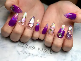 ネイル Li'leaNail AINAのネイルデザイン
