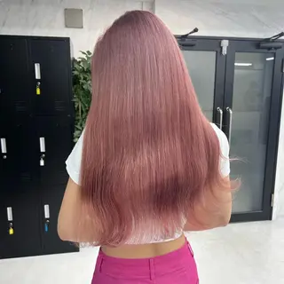ロング カラー シールエクステ特化 ハイトーン、NANAのヘアスタイル