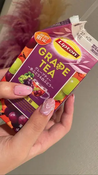 ネイル Ami 🦥のネイルデザイン