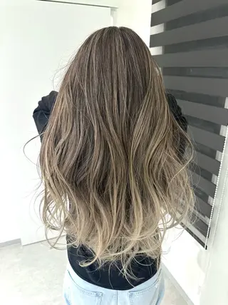 ロング カラー 加藤 佑二のヘアスタイル