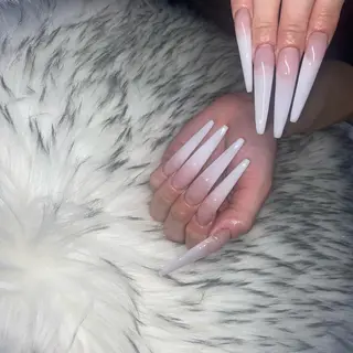 ネイル la vie  Luire所属・la vie Luire ｱｽｶのネイルデザイン