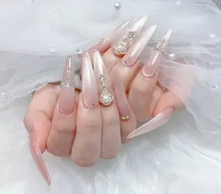 ネイル B·U Nail大宮 長さだし専門店のネイルデザイン