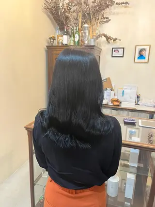 セミロング 神谷 夏帆のヘアスタイル