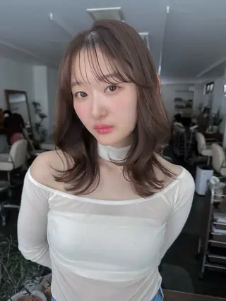 ミディアム pole/apartment所属・札幌美容師 agehaのヘアスタイル