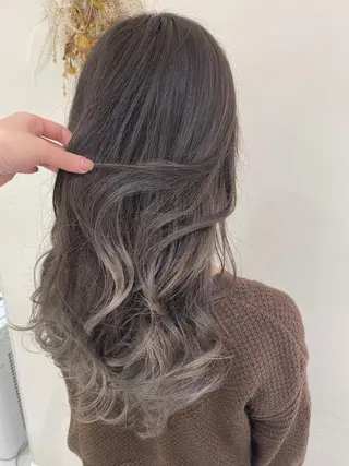 ロング カラー marju銀座 マージュギンザのヘアスタイル
