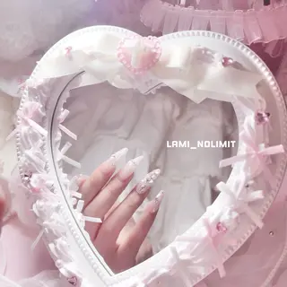 ネイル NOLIMIT.OSAKA所属・NOLIMIT LAMIのネイルデザイン