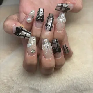 ネイル es nailのネイルデザイン