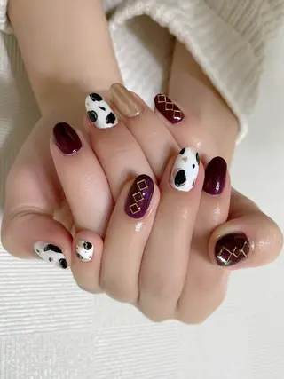 ミディアム え まのネイルデザイン