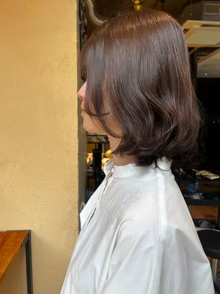 ミディアム BEACH　HAIR&NAIL所属・両国駅徒歩1分⭐️ アイロン仕上げのヘアスタイル