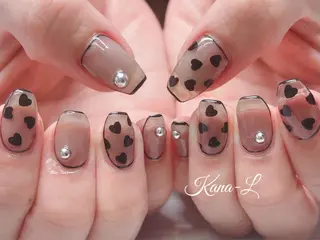 ネイル 芦辺 香奈のネイルデザイン