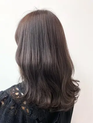 ミディアム カラー ハイレイヤー/顔周り /レイヤーカットのヘアスタイル