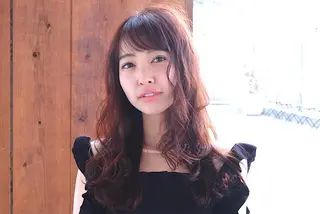 ロング 岡田 恭明のヘアスタイル