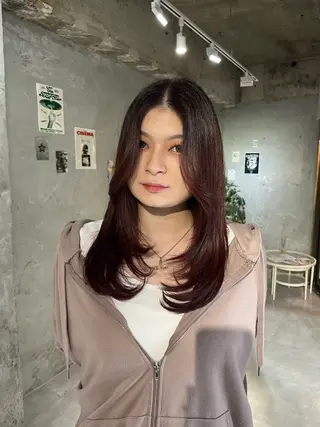 ロング カラー yuuna ✮ レイヤーカットのヘアスタイル