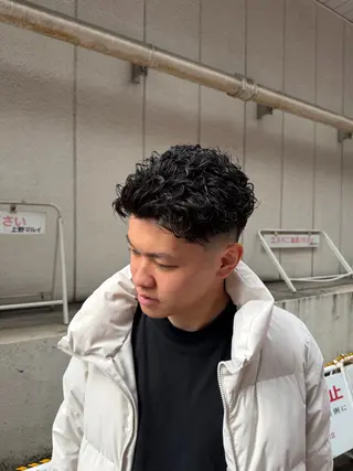 ショート パーマ メンズ メンズ特化/フェード /パーマ/かいりのヘアスタイル