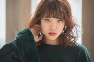 ミディアム カラー パーマ ヘアアレンジ Alushe艶髪・ 髪質改善のヘアスタイル