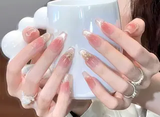 ネイル 高木 維麗絲のネイルデザイン