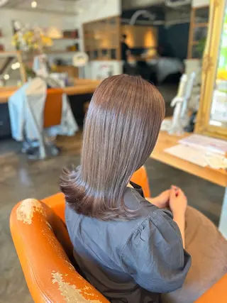 ロング カラー 髪質改善カラー ブラウン🤎YUMEのヘアスタイル